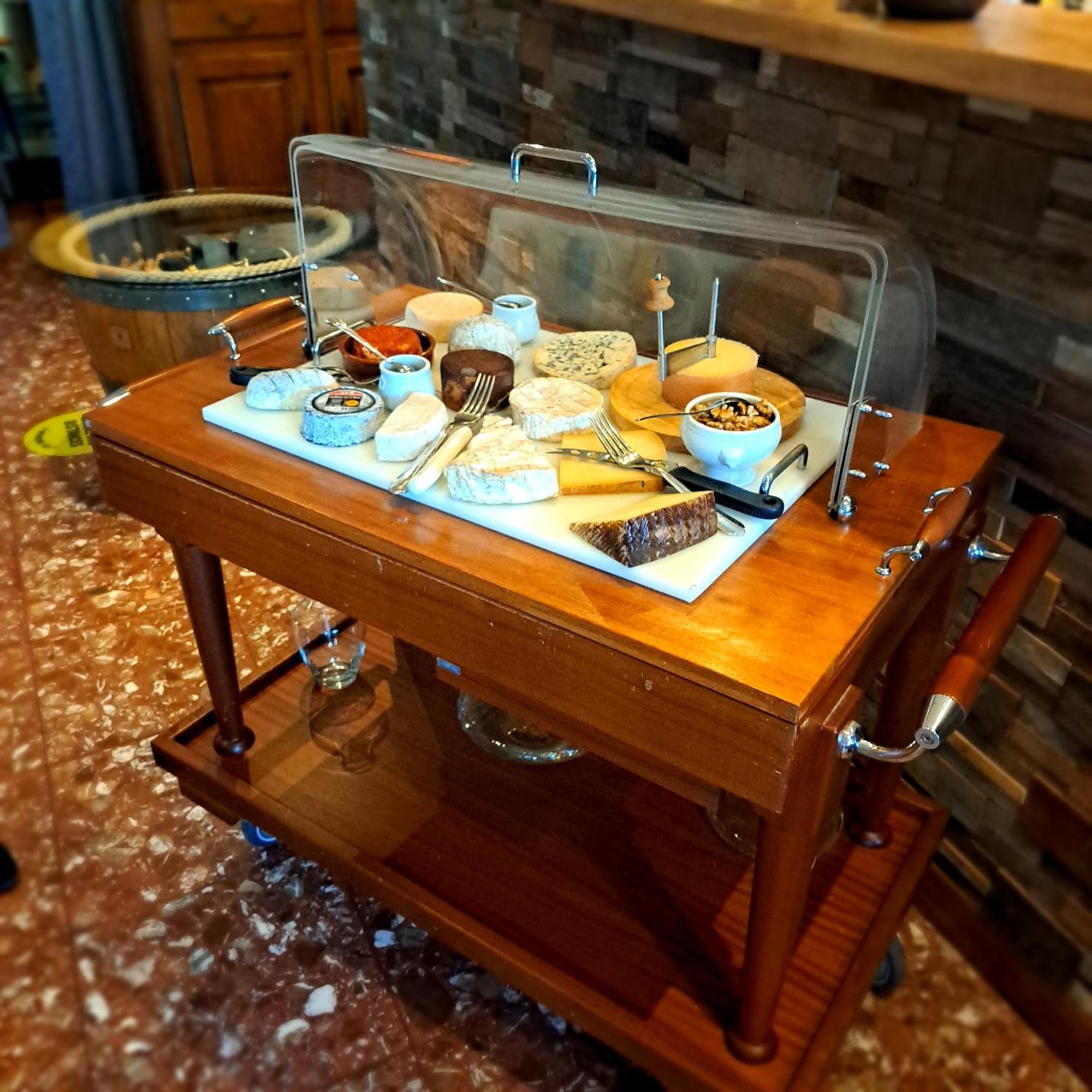 Logis L'Auberge Du Gros Silly-sur-Nied エクステリア 写真