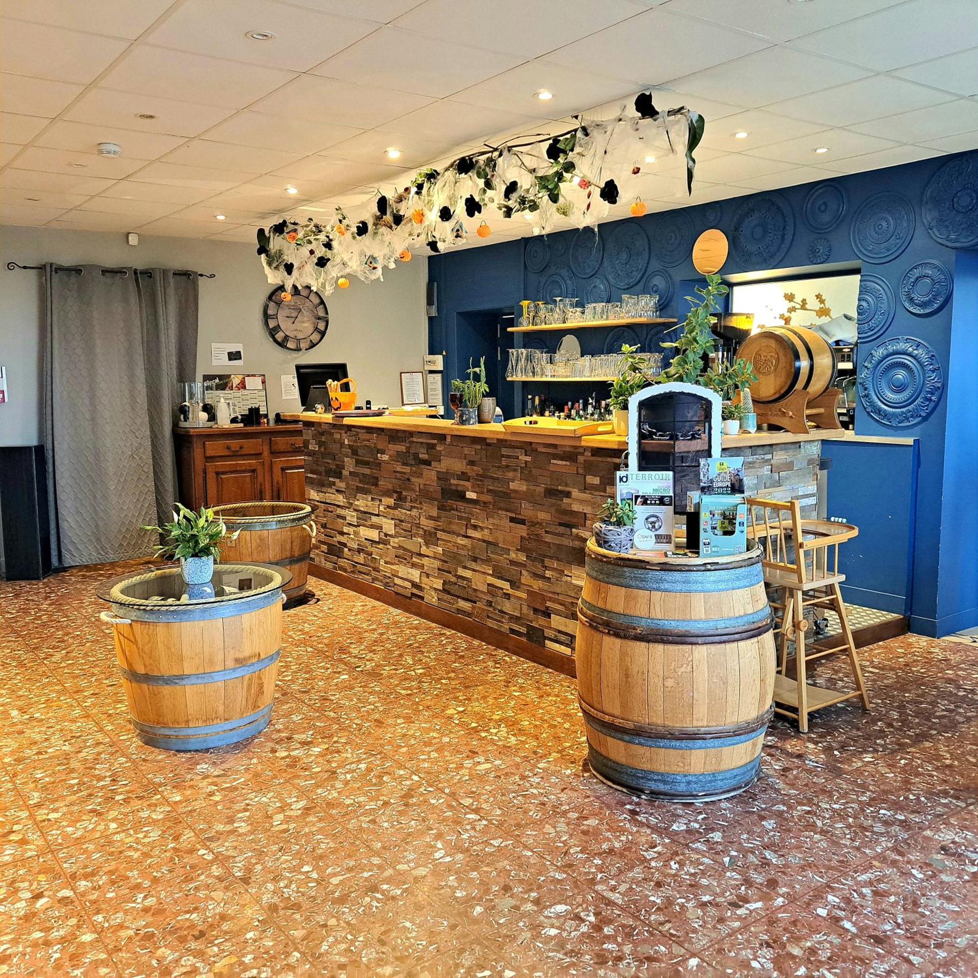 Logis L'Auberge Du Gros Silly-sur-Nied エクステリア 写真